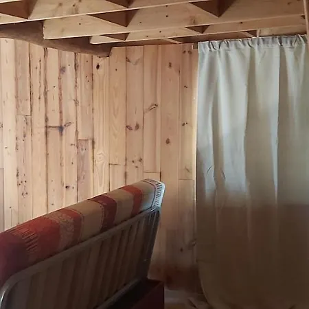 Fresnay Centre: Logement Chaleureux De Caractere Apartment Fresnay-sur-Sarthe
