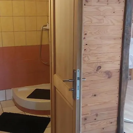 Fresnay Centre: Logement Chaleureux De Caractere